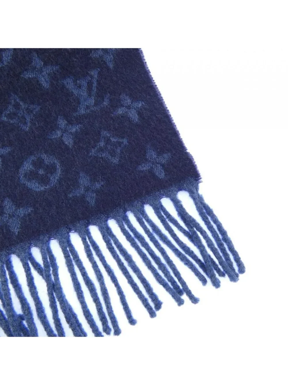 Louis Vuitton Monogram Gradient Scarf